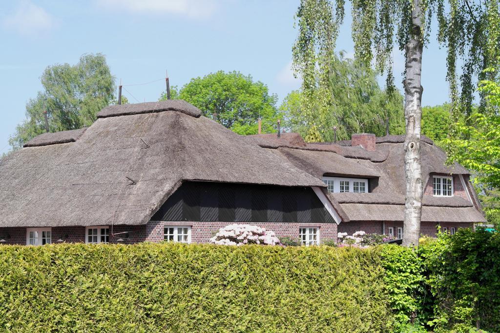 Hotel Blauer Fasan Wiesmoor Exterior foto
