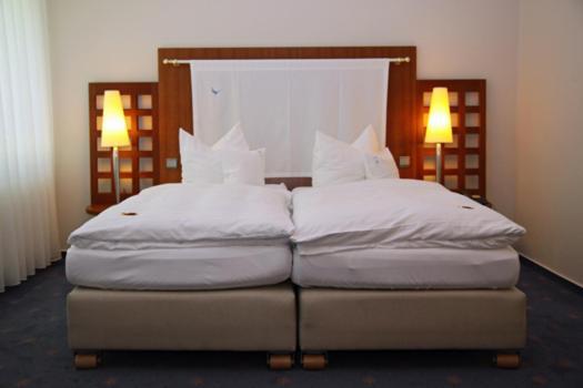 Hotel Blauer Fasan Wiesmoor Habitación foto